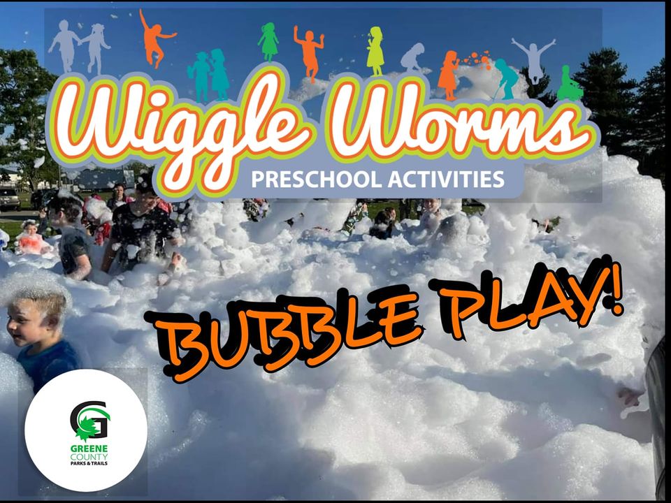 Wiggle Worms Bubble Play