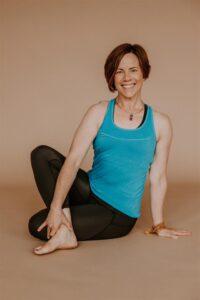 The Structural Reality of Backbends and Twists with Kim Korson