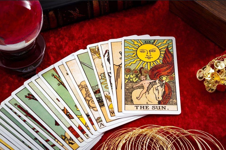 Tarot and Astrology Readings with Ashley Erwin